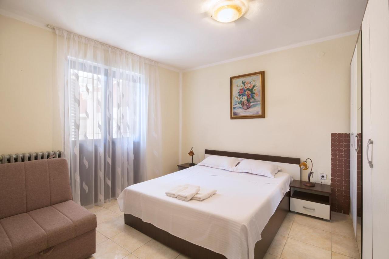 Apartments Al Parma บุดวา ภายนอก รูปภาพ