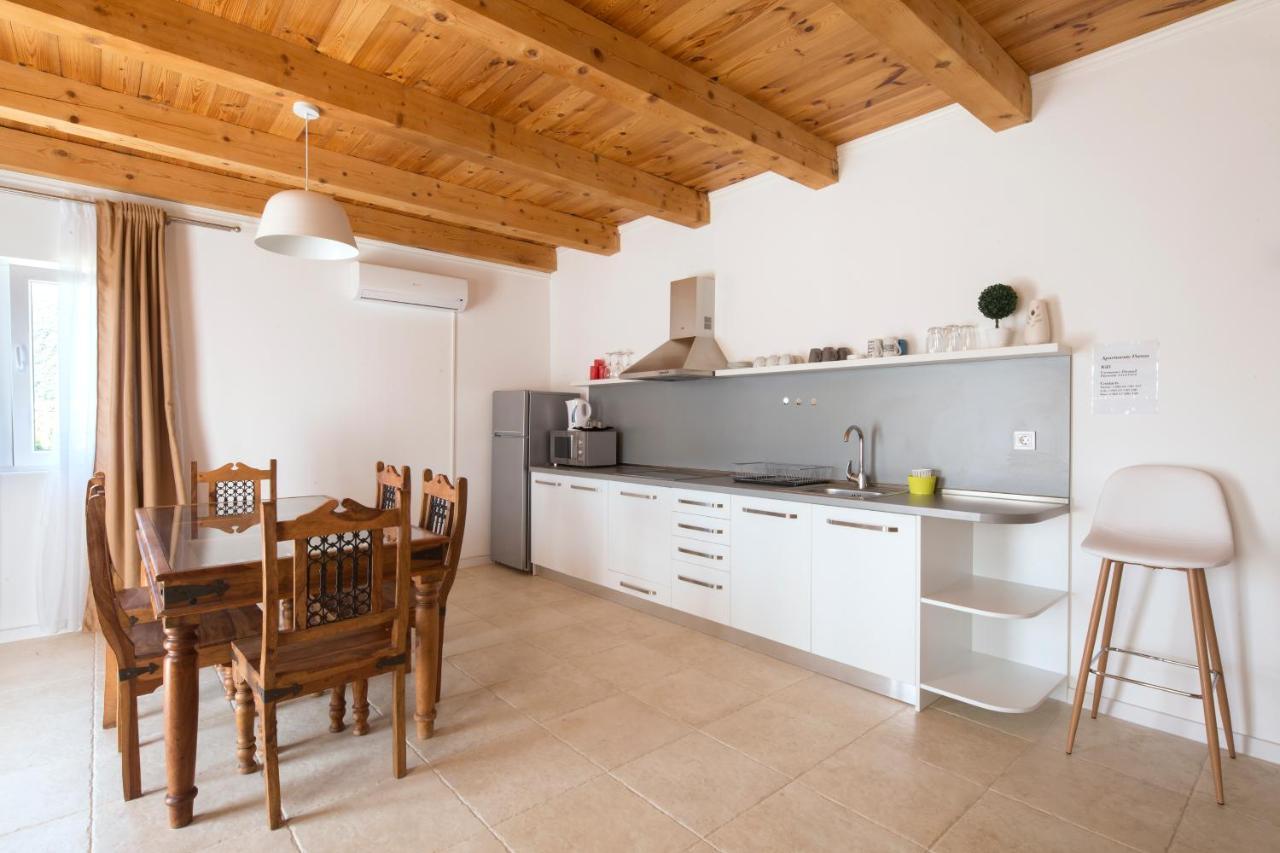 Apartments Al Parma บุดวา ภายนอก รูปภาพ